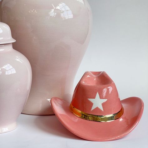 Cowboy Hat | Wholesale - Okie Orange Cowboy Hat Pottery, Air Dry Clay Cowboy Hat, Cowboy Hat Ceramic, You're A Cowboy Like Me, Cowgirl Gifts Ideas, Ceramic Cowboy Hat, Cowboy Ceramics, Clay Cowboy Hat, Western Ceramics