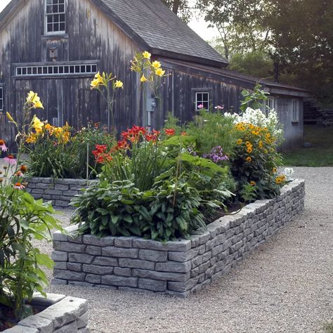 Picket Fencing, Landscaping Rock, Yard Drainage, Hydrangea Care, Grow Food, Landscaping Supplies, Container Gardens, Garden Oasis, Landscaping Tips