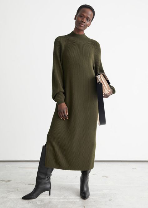 Rib Knit Midi Dress - Dark Green - Midi dresses - & Other Stories Dark Green Midi Dress, Knitted Dress Outfit, Oversized Wool Coat, Satin Noir, Wardrobe Classic, Ribbed Knit Dress, French Women, Knee High Leather Boots, Ribbed Dresses