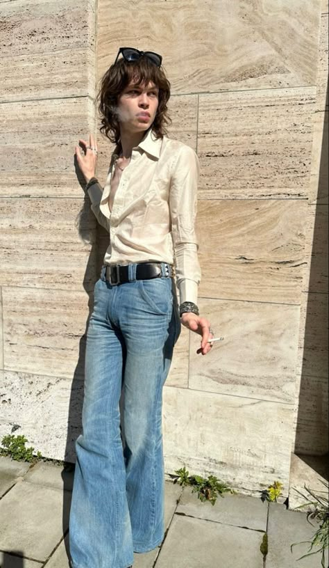 70s Male Aesthetic, Male Bell Bottoms Outfit, 70s Bell Bottoms Men, 70s Male Fashion, Rockstar Aesthetic Outfits, 70s Fashion Men, Late 60s Fashion, 70s Inspired Outfits, Outfits 70s