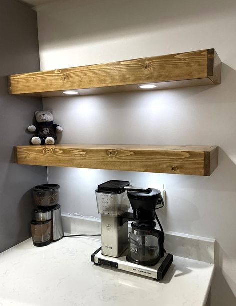 Lights Above Floating Shelves Living Room, Floating Shelves With Hidden Storage, Diy Floating Shelves With Lights, Kitchen Shelf Lighting, Floating Shelf Lighting, Floating Shelves Kitchen Diy, Above Kitchen Sink Ideas, Shelves With Lighting, Shelves With Lights