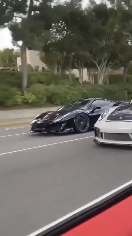 Car Racing Video, Around The World Cruise, Dan Bilzerian, Super Fast Cars, Fast Sports Cars, จีซอง Nct, Dream Cars Jeep, Lamborghini Cars, Ferrari F40