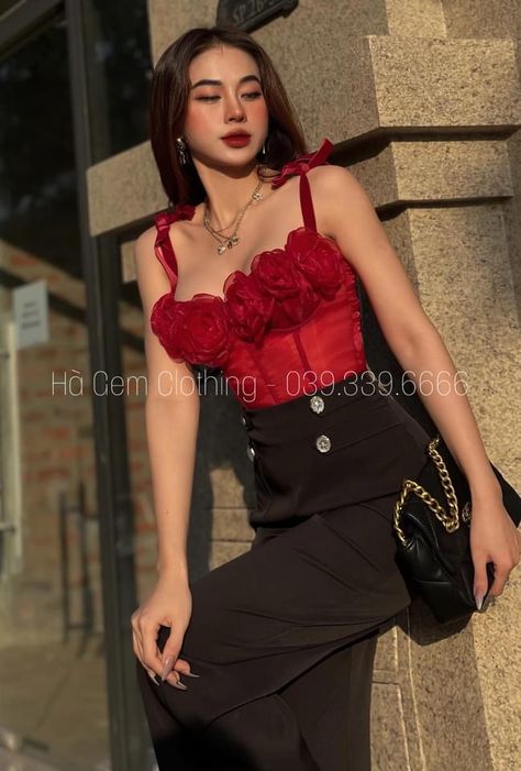 Corset Fashion Outfits, Neat Casual Outfits, Body Con Dress Outfit, Colour Combinations Fashion, Mini Homecoming Dresses, Dinner Dress Classy, Desi Fashion Casual, Corset Fashion, Unique Outfit