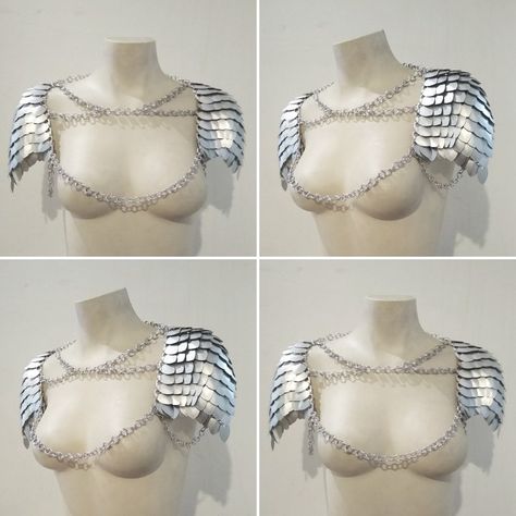 Chainmail Wedding Dress, Swordswoman Aesthetic, Chainmail Harness, Joan Of Arc Costume, Armour Dress, Chainmail Clothing, Chainmail Armor, Armadura Cosplay, Scale Mail