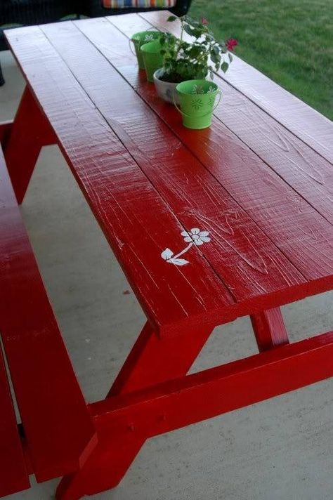 what  a great  patio  table to  have  a  picnic, bright  colored  dishes  and your  harvest from the  garden....and  loved  ones to  share. Red Picnic Table, Color Picnic, Painted Picnic Tables, Pick Nick, Red Picnic, Kids Picnic, Red Bar, Company Picnic, Picnic Bench