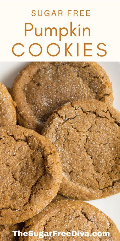 The perfect sugar free cookie for fall! Homemade pumpkin cookies without added sugar making them sugar free. Perfect for fall holidays, Halloween, and Christmas holiday baking. Sugar Free Pumpkin Cookies, Sugar Free Baking Recipes, Sugar Free Cookie, Sugar Free Cookie Recipes, Dolce Poche Calorie, Sugar Free Desserts Easy, No Sugar Desserts, Soft Pumpkin Cookies, Low Sugar Desserts