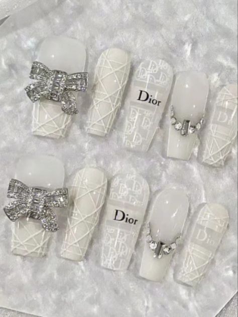 Luxury Brand Nails Design, Dior Nails Design, Nail Dior, Nail Chanel, Chanel Nails Design, Dior Nails, Diamond Nail Art, Chanel Nails, Fake Nails Designs