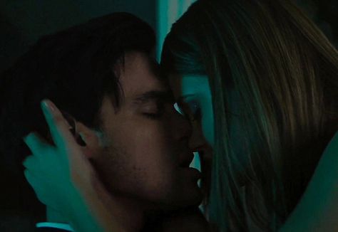 Nick And Noah Pool Scene, Culpa Mia Nick And Noah Kissing, Culpa Mia Kiss, Fault Movie, Nick Noah, Gabriel Guevara, Nicole Wallace, Cute Love Quotes, Romance Movies