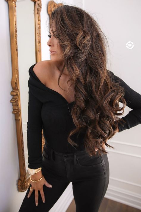 Kerastase Products, November Instagram, Favorite Hair Products, Emily Ann Gemma, The Sweetest Thing Blog, Easy Updos For Long Hair, Emily Gemma, Easy Hairdos, The Sweetest Thing