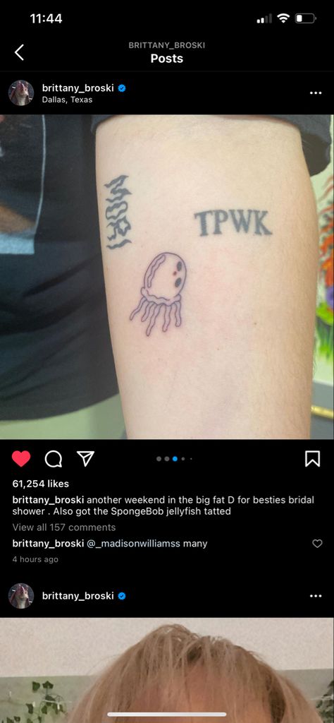 Spongebob Jelly Fish Tattoo, Spongebob Jellyfish Tattoo, Spongebob Jellyfish, Spongebob Tattoo, Jellyfish Tattoo, Stick N Poke, Stick N Poke Tattoo, Poke Tattoo, Stick And Poke