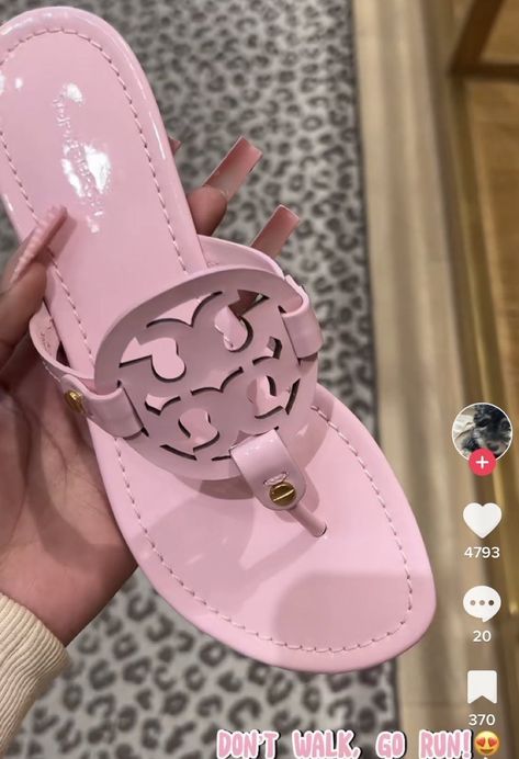 Pretty Heiress (Posts tagged sofabsoglam) Pink Tory Burch Sandals, Shino Aburame, Pretty Sneakers, Pretty Sandals, Trendy Shoes Sneakers, Pretty Shoes Sneakers, Shoes Outfit Fashion, Tory Burch Sandals, Cute Nike Shoes