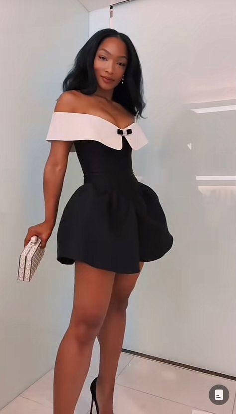 30th Birthday Outfit Ideas For Women, Outfits Shifting, Bougie Outfits, 30th Birthday Outfit, Tea Party Attire, 18th Birthday Outfit, Classy Short Dresses, Full Outfits, Classy Outfits For Women