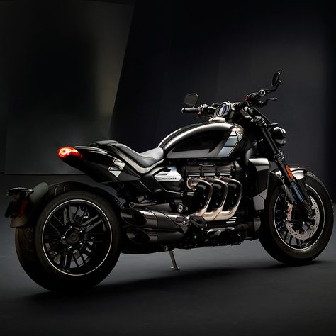 Triumph Rocket 3, Motocykle Harley Davidson, Moto Triumph, Triumph Rocket, Triumph Bikes, Street Triple, Vespa Scooter, Indian Motorcycles, In Aesthetic