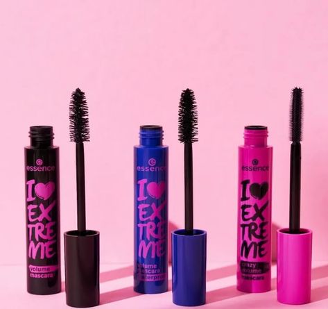 Best Smudge Proof Mascara, Mascara Essence, Essence Mascara, Smudge Proof Mascara, Drugstore Mascara, Eyes Game, Essence Makeup, Pen Tattoo, Cosmetic Grade Glitter