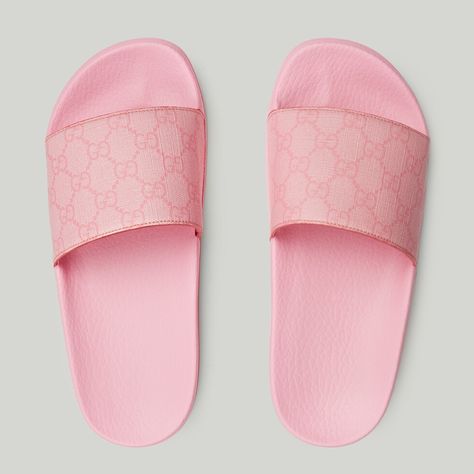 Shop the Women's GG slide sandal in pink at GUCCI.COM. Enjoy Free Shipping and Complimentary Gift Wrapping. Gucci Slides, Designer Slides, Slides For Women, Gucci Tote, Monogram Design, Dream Shoes, Beauty Items, Thong Sandals, Shoe Game