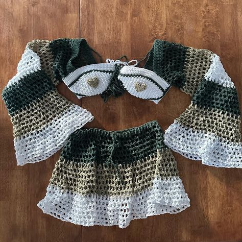 hot off the hook for @itsme_alicialee 💚 dm to create your custom crochet festival set Crochet Rave Outfit, Crochet Rave, Crochet Festival, Off The Hook, Rave Outfit, Custom Crochet, The Hook, Rave Outfits, Create Yourself