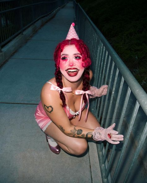 this is your sign to have a spooky clown photoshoot with your bestie🤡💖✨🎀 @shotbyanessa ATEEE this photography up & she is so so so sweet you guys, go check out her page🩷 my love my life and my grungy clown counterpart on and off screen @danielaavakian 💖🖤 #spookyphotoshoot #halloweencostumeideas #spookyclownmakeup #pinkclown spooky bestie photoshoot ideas, spooky clowns, pink clown costume, halloween bestie costume ideas, halloween photoshoot Halloween Costume Photoshoot Ideas, Spooky Clown Photoshoot, Clown Editorial Photoshoot, Pink Clown Costume, Clown Editorial, Bestie Costume Ideas, Bestie Photoshoot Ideas, Clown Photoshoot, Clown Costume Halloween