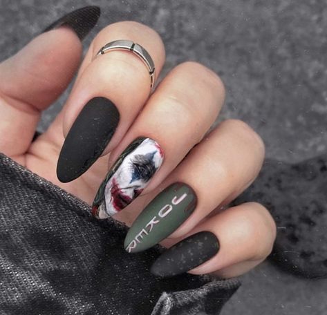 Cartoons Nails, Batman Nails, Scary Nails, Halloween Nails Diy, Henna Nails, Mens Nails, Black Acrylic Nails, London Nails, Ombre Acrylic Nails