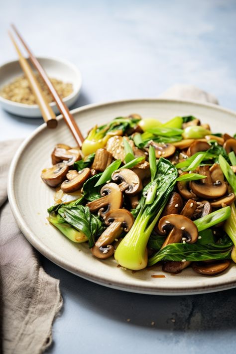 Easy and Delicious Low-Carb Asian Bok Choy and Mushroom Stir-Fry Recipe for Keto Dieters #ketodiet #ketorecipes #lowcarb Bak Choy Recipes Keto, Bock Choy Recipes, Choy Recipes, Vegan Chinese, Mushroom Stir Fry, Tofu Stir Fry, Roasted Vegetable Recipes, Roasted Vegetable, Mushroom And Onions