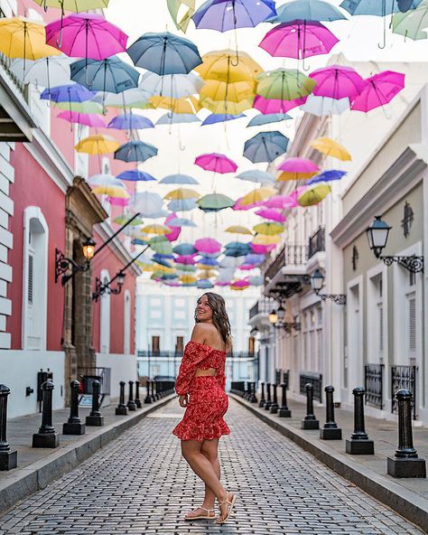 Old San Juan Puerto Rico Photoshoot, Outfits For San Juan Puerto Rico, San Juan Puerto Rico Photo Ideas, Puerto Rico Street Style, San Juan Picture Ideas, Old San Juan Puerto Rico Pictures, Puerto Rico Photo Ideas, Puerto Rico Photoshoot, Outfits Cartagena