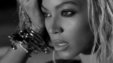 Study suggests you are ‘drunk’ when in love Beyonce Drunk In Love, Beyonce Makeup, Beyonce Music, Beyonce Lyrics, Jesse Owens, Rick James, Lady Godiva, Bianca Jagger, Nancy Sinatra