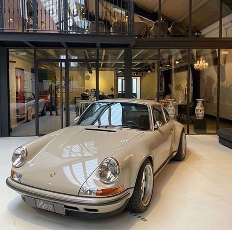 Porche Vintage, Old Vintage Cars, Car Goals, Cars Vintage, Classy Cars, Pretty Cars, Classic Cars Vintage, My Dream Car