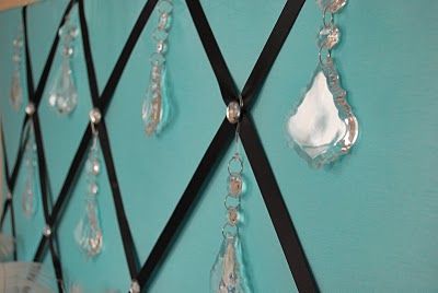 Tiffany Inspired Bedroom, Tiffany Blue Rooms, Tiffany Bedroom, Sweets Display, Tiffany Blue Bedroom, Bling Bathroom, Tiffany Room, Tiffany Ceiling Lights, Blue Nursery