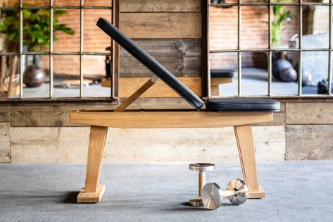 Rustic Gym, Chalet Furniture, Gym Bench, Studio Gym, Moroccan Tent, Push Up Handles, Best Gym Equipment, Diy Gym Equipment, Home Gym Inspiration