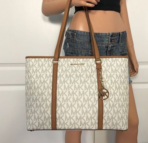 Dream Handbags, Michael Kors Tote Bag, Bear Leather, Casual Pumps, Michael Kors Tote Bags, Brown Leather Totes, Woman Bags Handbags, Zip Tote, Leather Shoes Woman