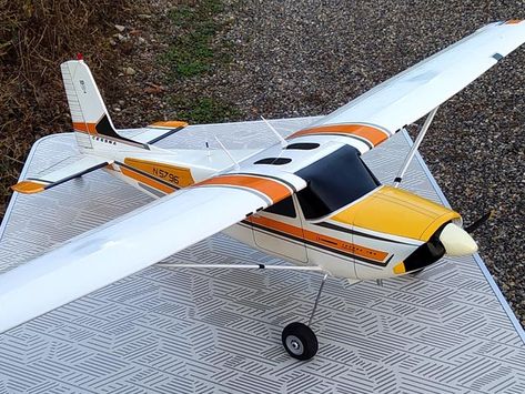 Model Aeroplanes, Tamiya Model Kits, Rc Plane Plans, Rc Model Airplanes, Radio Control Airplane, Avion Rc, Tamiya Models, Drone Model, Radio Control Planes