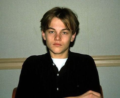 90's Club Kid Leo Decaprio, Leonardo Dicaprio Romeo, Dicaprio 90s, Leo And Kate, Leonardo Dicaprio 90s, Jack Dawson, Young Leonardo Dicaprio, Hxh Characters, Leo Dicaprio