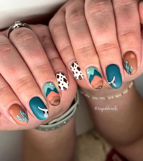 Country Girl Nails, Western Nail Ideas, Cowgirl Nails, Western Nail Art, Country Acrylic Nails, Nail Art Designs 2023, Rodeo Nails, Cowboy Nails, Rodeo Chic