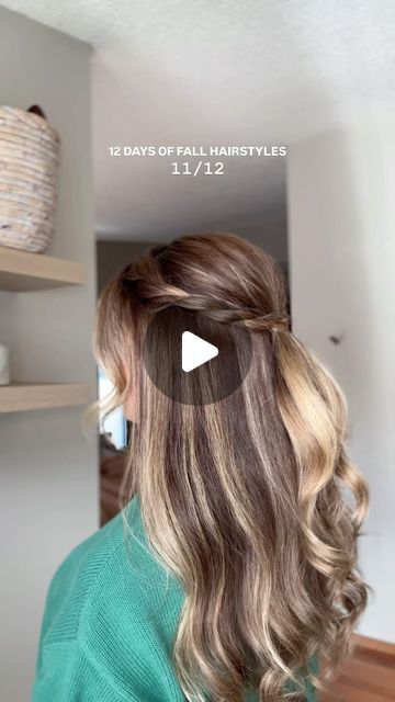 SARA STRUEBY on Instagram: "Easy twisted half up half down hairstyle for day 11/12 of fall hairstyles 🍂🍁 #easyhairstyles #halfuphalfdownhairstyle" Half Up Half Down Hair Tutorial, Half Up Half Down Hairstyle, Down Hairstyle, Up Hairdos, Half Up Half Down Hair Prom, Make Up Tricks, Curly Wedding Hair, Fall Hairstyles, Easy Hairstyles For Medium Hair