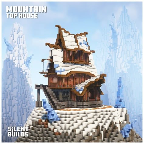 Minecraft Snowy House Ideas, Ice Spike Biome House Minecraft, Minecraft Snow Mountain House, Minecraft Snowy Mountain House, Minecraft Nordic House, Snowy Mountain House, Snowy Minecraft House, Minecraft Houses Mountain, Snow Biome House Minecraft