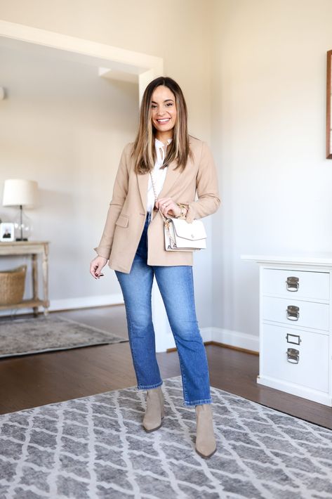 One Week of Work Outfits with LOFT - Pumps & Push Ups Week Of Work Outfits, Casual Friday Outfits, Modern Blazer, Friendly Outfits, Loft Outfits, Casual Friday Outfit, Jeans Outfit For Work, Nude Outfits, Casual Work Outfits Women