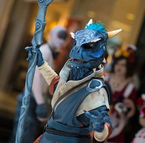 Fantastic Argonian cosplay. The Elder Scrolls Dragonborn Cosplay, Beautiful Fingers, Skyrim Cosplay, The Elder Scrolls, Skin Issues, Elder Scrolls, Skyrim, Skin Firming, The Skin