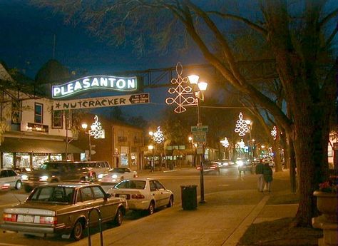 A setting for THE NEST, #DanteChronicles...Downtown Pleasanton at night! There is no place like home! Pleasanton California, Main Street Usa, In Memory Of Dad, California Dreamin', California Homes, Special Places, Great Places, Places Ive Been, Adventure Travel