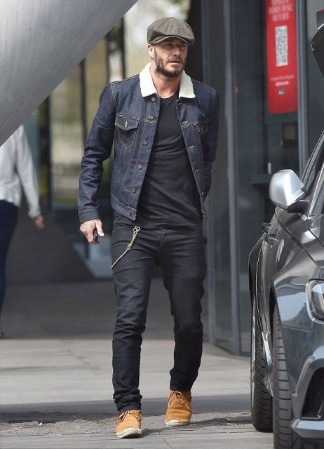 With black shirt, black jeans, brown shoes and denim jacket Raw Denim Jacket, David Beckham Style, Raw Denim Jeans, Beckham Style, Mens Hats Fashion, Mens Fashion Smart, Hipster Mens Fashion, Mens Fashion Rugged, Raw Denim