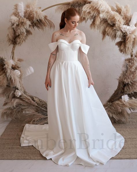 Minimalist Wedding Dress, off Shoulder Wedding Dress, Modest Wedding Dress, Corset Wedding Dress, Simple Wedding Dress, Casual Wedding Dress - Etsy A Line Wedding Dress Corset, Wedding Dress Corset Top, Wedding Dress Corset, Wedding Guest Dresses For Women, Pleated Organza, Diy Wedding Crafts, Wedding Dress Strapless, Corset Wedding Dress, Style Corset