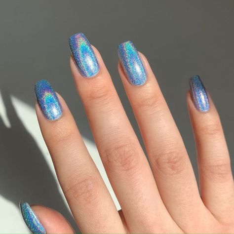 Blue Holographic Nails, Christmas Nails Acrylic, Short Nail Designs, Acrylic Nails Coffin, Holographic Nails, Coffin Nails Designs, Pretty Acrylic Nails, Short Acrylic Nails, Best Acrylic Nails