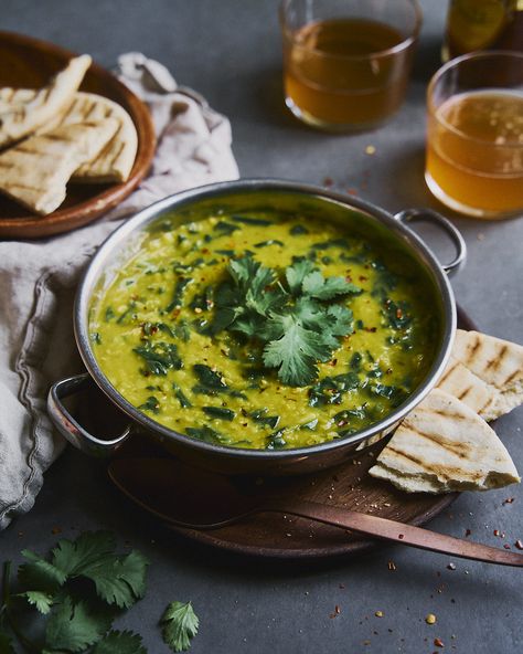 Dal Palak | Indian Lentil and Spinach Stew | Good Eatings Spinach Dal Recipe, Best Lentil Recipes, Spinach Stew, Spinach Dal, Dahl Recipe, Indian Lentils, Malabar Spinach, Lentil Dahl, Vegetarian Mains