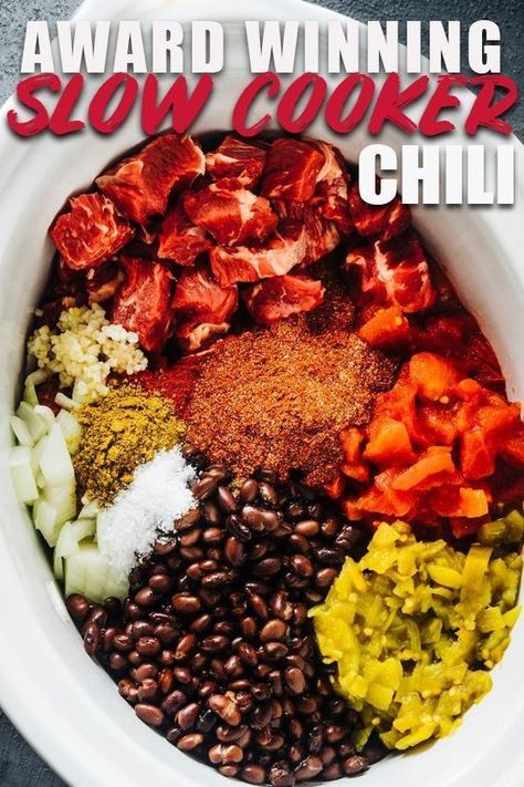 Chilli Recipe Crockpot, Steak Chili Recipe, Basic Chili, Winning Chili Recipes, Award Winning Chili Recipe, Stovetop Chili, Easy Chilli, Chilli Recipe, Slow Cooker Chili Recipe