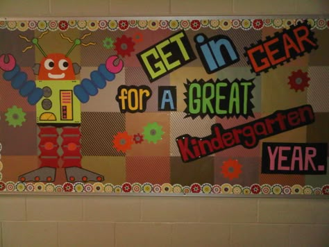 Robot Decorations Classroom, Robot Theme Classroom, Robot Bulletin Board Ideas, Stem Classroom Decor, Robots Preschool, Robot Classroom, Technology Bulletin Board, Stem School, Robot Theme