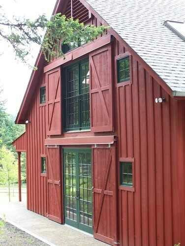 Barn Living, Green Windows, Barn Renovation, Barns Sheds, Door Inspiration, Barndominium Floor Plans, Casas Coloniales, Barn Design, Traditional Exterior