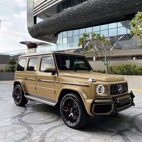 Mercedes-Benz  Azərbaycan on Instagram: “👉Follow Us Please👈 👉G-Class 👈  #AMG #GClass #AMG #GWagon #StrongerThanTime #MBFotoPass #mercedes #car #cars #gclass #gwagon #gklasse #s650…” G Vegan Car, Mercedes Glk, Car Tips, Mercedes Car, G Class, G Wagon, Follow Us, Mercedes Benz, Suv Car