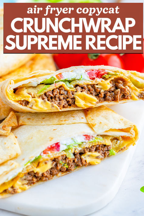 Enjoy a homemade Crunchwrap Supreme that's even better than Taco Bell's with this easy copycat recipe! Diy Crunch Wrap Supreme, Crunch Wrap Supreme Recipe, Dinner To Impress, Crunchwrap Supreme Recipe, Taco Bell Crunchwrap Supreme, Taco Bell Crunchwrap, Crunchwrap Recipe, Homemade Crunchwrap, Asian Steak Bites