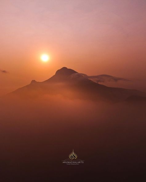 Shiva Mountain, Arunachala Shiva, Advaita Vedanta, Ramana Maharshi, Ancient City, God Pictures, The Time Is Now, Ancient Cities, Out Of This World