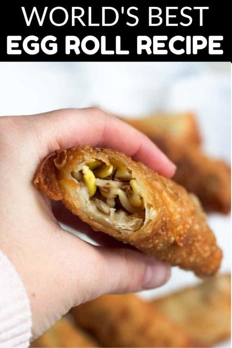 These Chinese Egg Rolls are a Chinese favorite that you can make at home! They are filled with Chinese bean sprouts, chicken, and bamboo and then fried. Chinese Egg Rolls Recipe, Chinese Egg Rolls, Bean Sprout Recipes, Egg Roll Recipe, Egg Roll Wraps, Egg Roll Filling, Homemade Egg Rolls, Coleslaw Recipe Easy, Chicken Egg Rolls