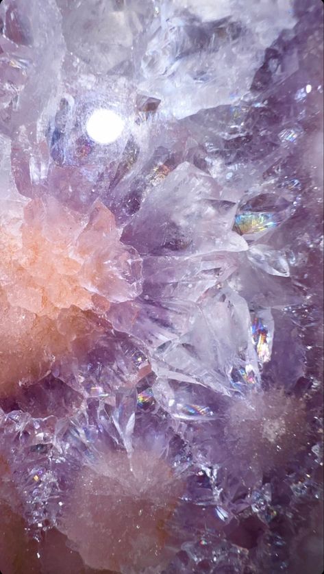 Ameythst Stone Aesthetic, Ether Element, Amethyst Background, Crystals Background, Amethyst Aesthetic, Iphone Wallpaper Jordan, Dream Catcher Wallpaper Iphone, Agate Wallpaper, Crystal Wallpaper