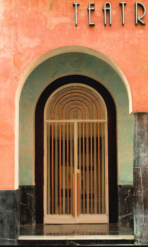 Art Nouveau Arquitectura, Art Deco Doors, Arched Doorway, Cordoba Spain, Art Deco Inspiration, Motif Art Deco, Design Door, Vientiane, Art Deco Buildings